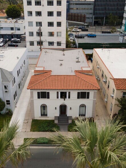 6366 Orange St, Los Angeles, CA à vendre - Photo de l’immeuble – Image 2 sur 12