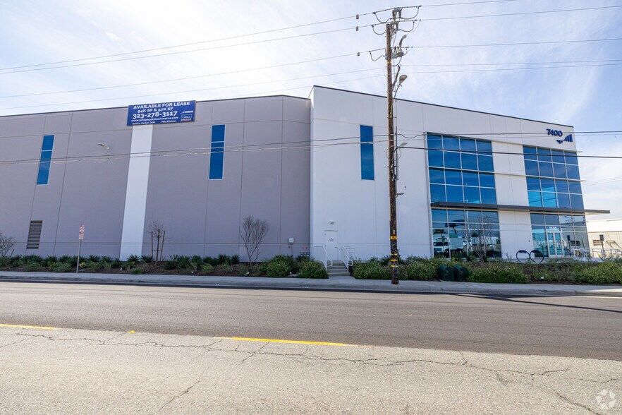 7400 Bandini Blvd, Commerce, CA à louer - Photo de l’immeuble – Image 3 sur 6