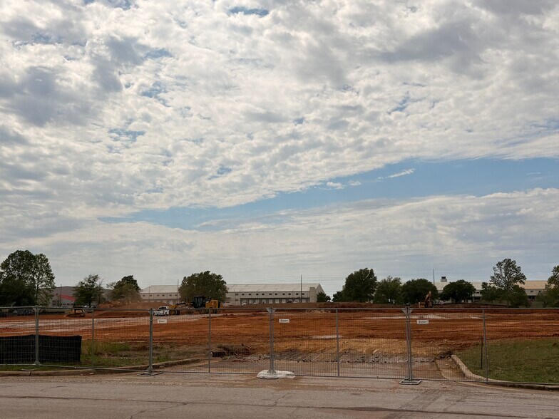 100 Electronics Blvd SW, Huntsville, AL à vendre - Photo de la construction – Image 2 sur 3