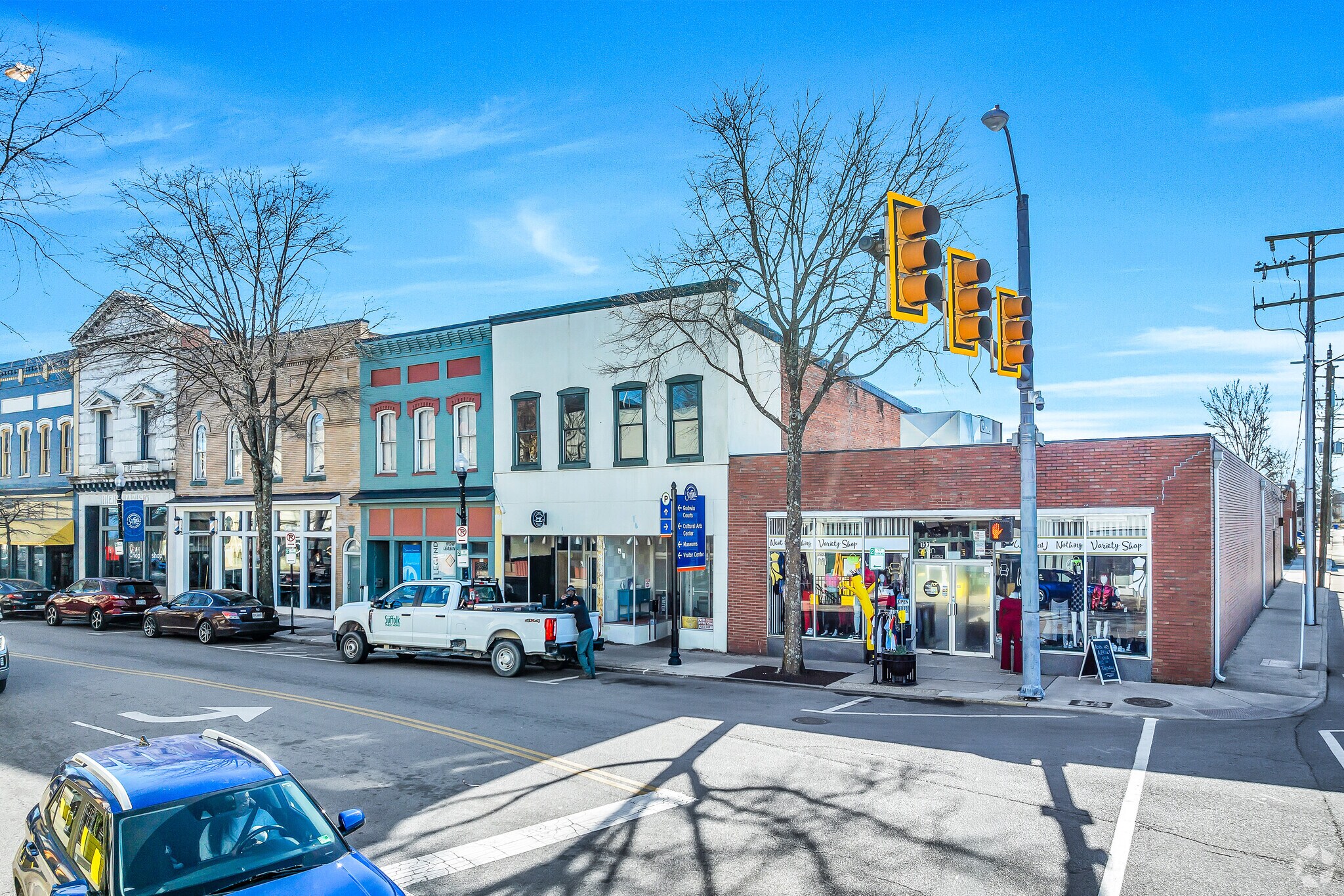 121-149 W Washington St, Suffolk, VA à louer Photo principale– Image 1 sur 6