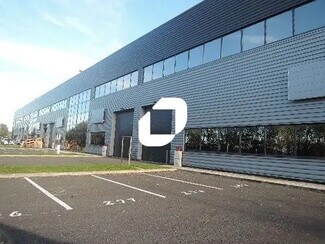 Plus de détails pour 431 Avenue Marguerite Perey, Lieusaint - Bureau, Local d'activités à louer