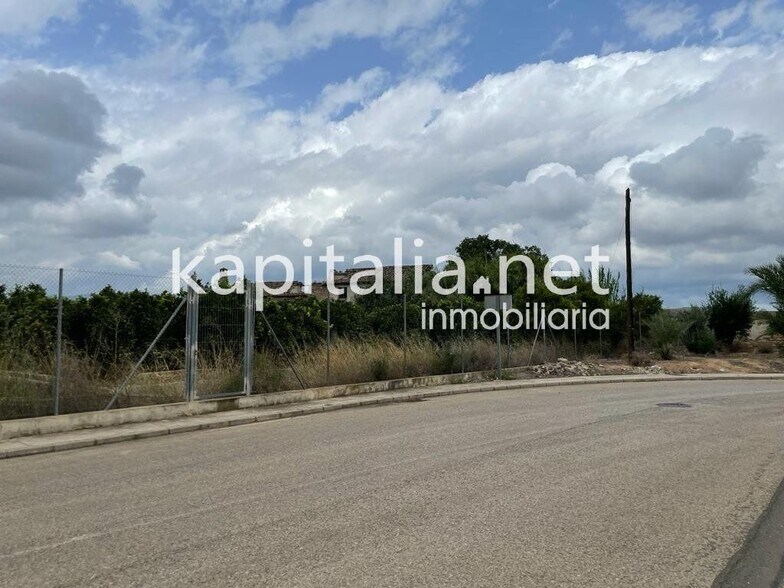 Industriel/Logistique dans Xàtiva à vendre - Photo de l’immeuble – Image 1 sur 8