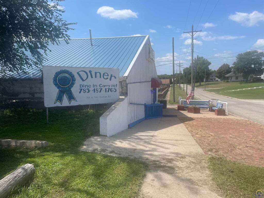 115 W 7th St, Horton, KS à vendre Photo principale– Image 1 sur 17