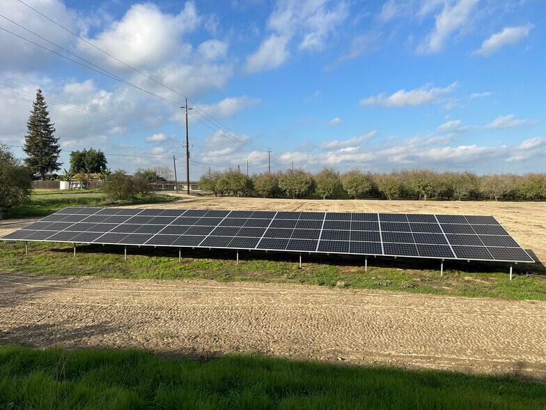 6186 Arena Way, Livingston, CA à vendre - Photo de l’immeuble – Image 2 sur 11