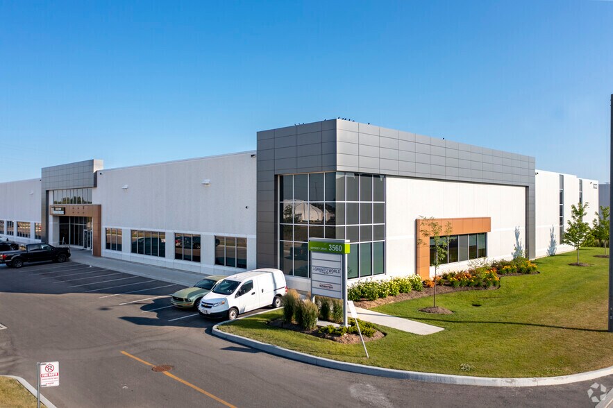 3560 Odyssey Dr, Mississauga, ON à louer - Photo principale – Image 1 sur 4