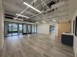 2110 S Coast Hwy 101, Oceanside, CA à louer Photo intérieure– Image 1 sur 5