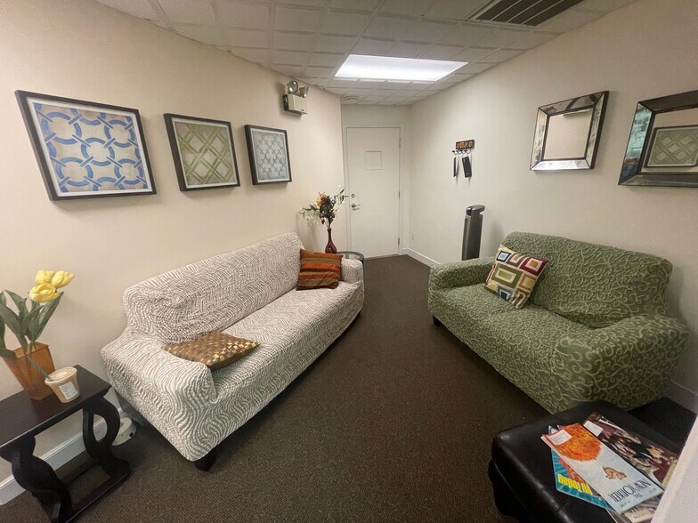 33 Bedford St, Lexington, MA à vendre - Photo de l’immeuble – Image 3 sur 15