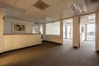 800 Enterprise Dr, Oak Brook, IL à louer Photo intérieure– Image 1 sur 6
