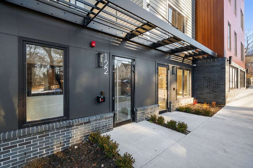 122 Washington St, Weymouth, MA à vendre - Photo de l’immeuble – Image 3 sur 4