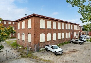 89-93 Dunnell Lane, Pawtucket, RI à louer Photo intérieure– Image 2 sur 10