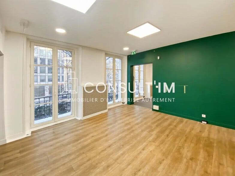 Bureau dans Paris à vendre - Photo de l’immeuble – Image 2 sur 9