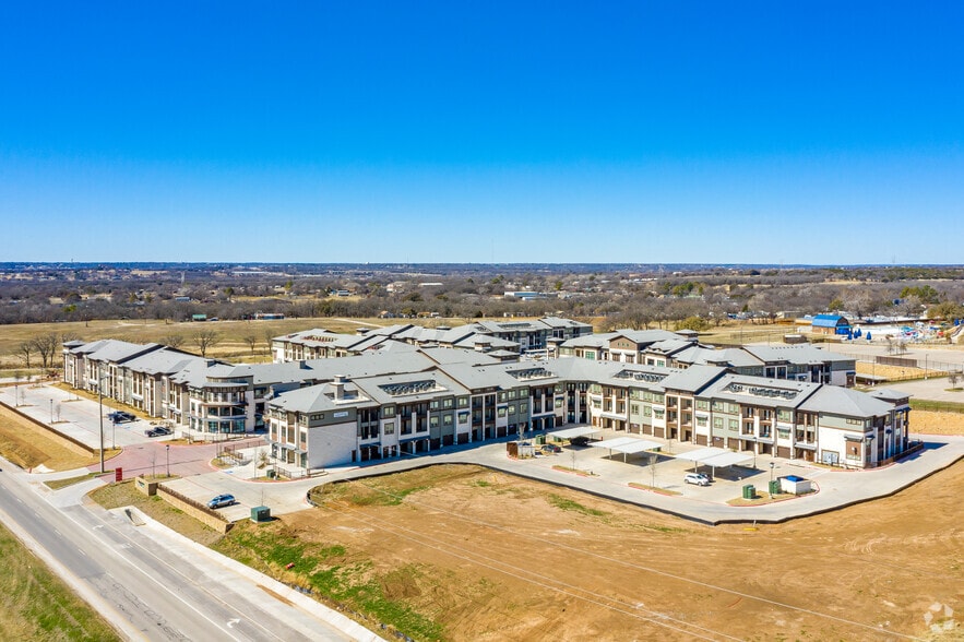 900 Cinema Dr, Hudson Oaks, TX à louer - Aérien – Image 2 sur 67
