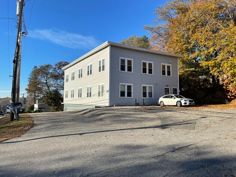 187 Washington St S, Auburn, ME à vendre - Photo de l’immeuble – Image 2 sur 2