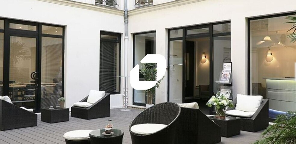 20 Rue Cambon, Paris à louer - Photo de l’immeuble – Image 2 sur 16