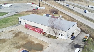 Plus de détails pour 410 Haugen Rd, Edgerton, WI - Local d'activités à louer