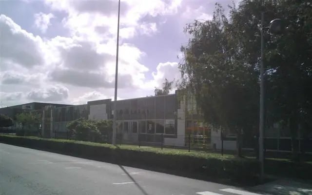 Plus de détails pour 16/18 Avenue De La Baltique, Villebon-sur-Yvette - Bureau, Local d'activités à louer