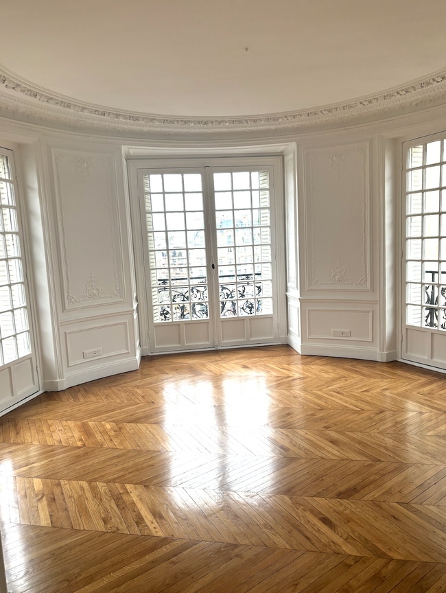 Plus de détails pour 4 Rue De Logelbach, Paris - Bureau à louer