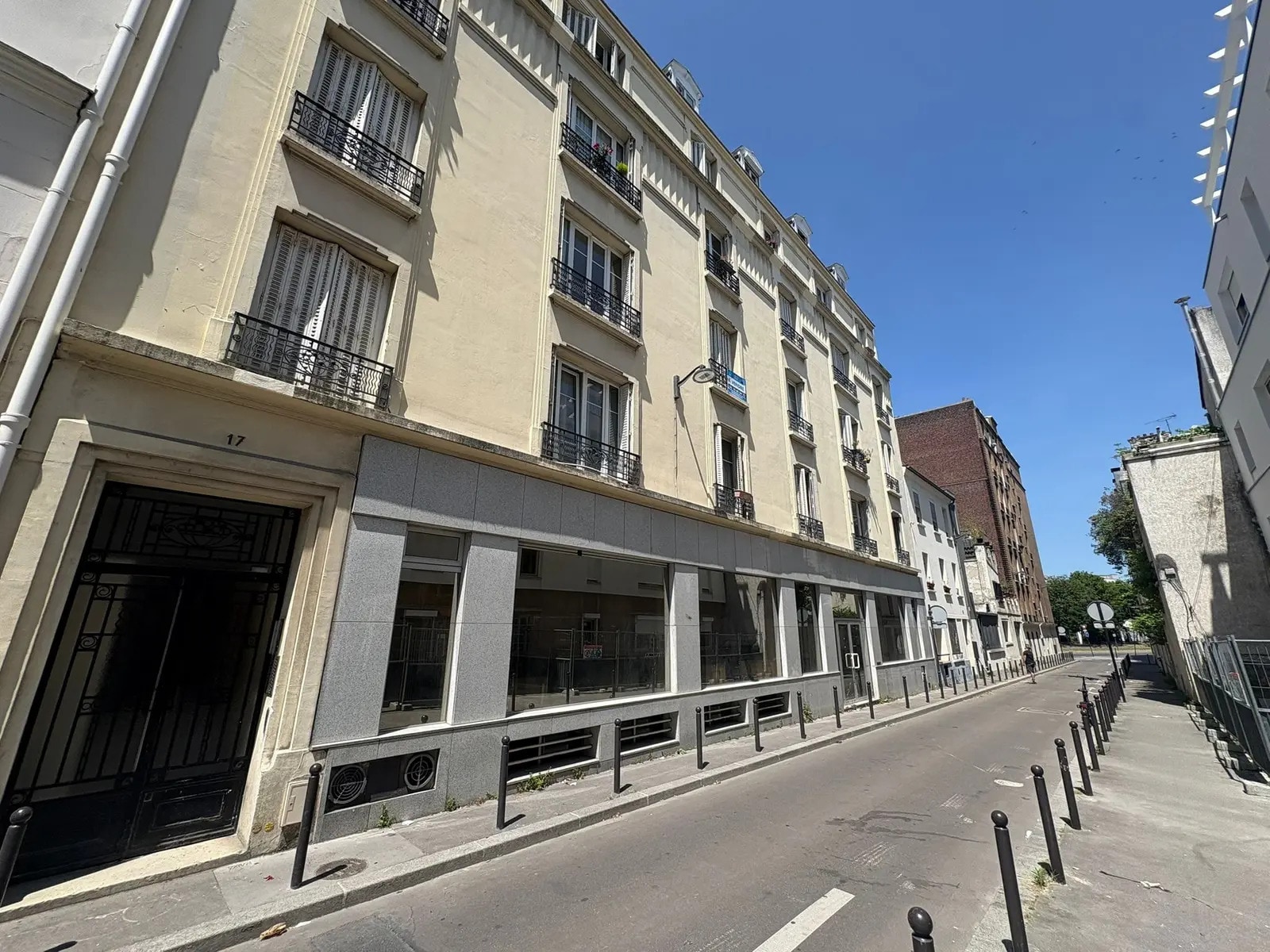 17 Rue Bessières, Paris à vendre Photo principale– Image 1 sur 8