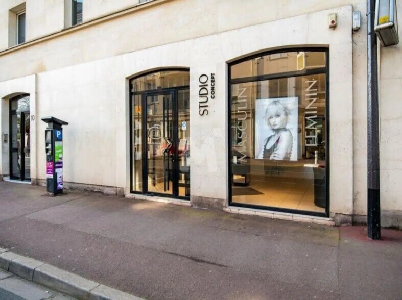 Local commercial dans Antony à vendre - Photo de l’immeuble – Image 2 sur 3