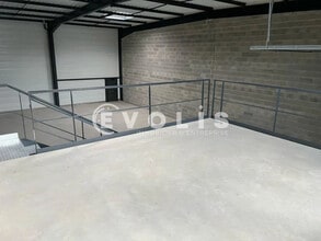 780 Allée Des Cedres, Saint-Vulbas à louer Photo intérieure– Image 1 sur 4