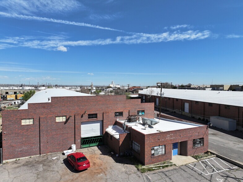 50th & Colorado Blvd portefeuille de 5 biens à vendre sur LoopNet.fr - Photo principale – Image 3 sur 5