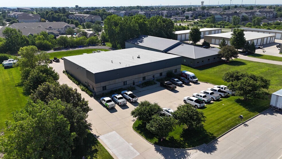 1821 SE Miehe Dr, Grimes, IA à vendre - Photo de l’immeuble – Image 2 sur 6