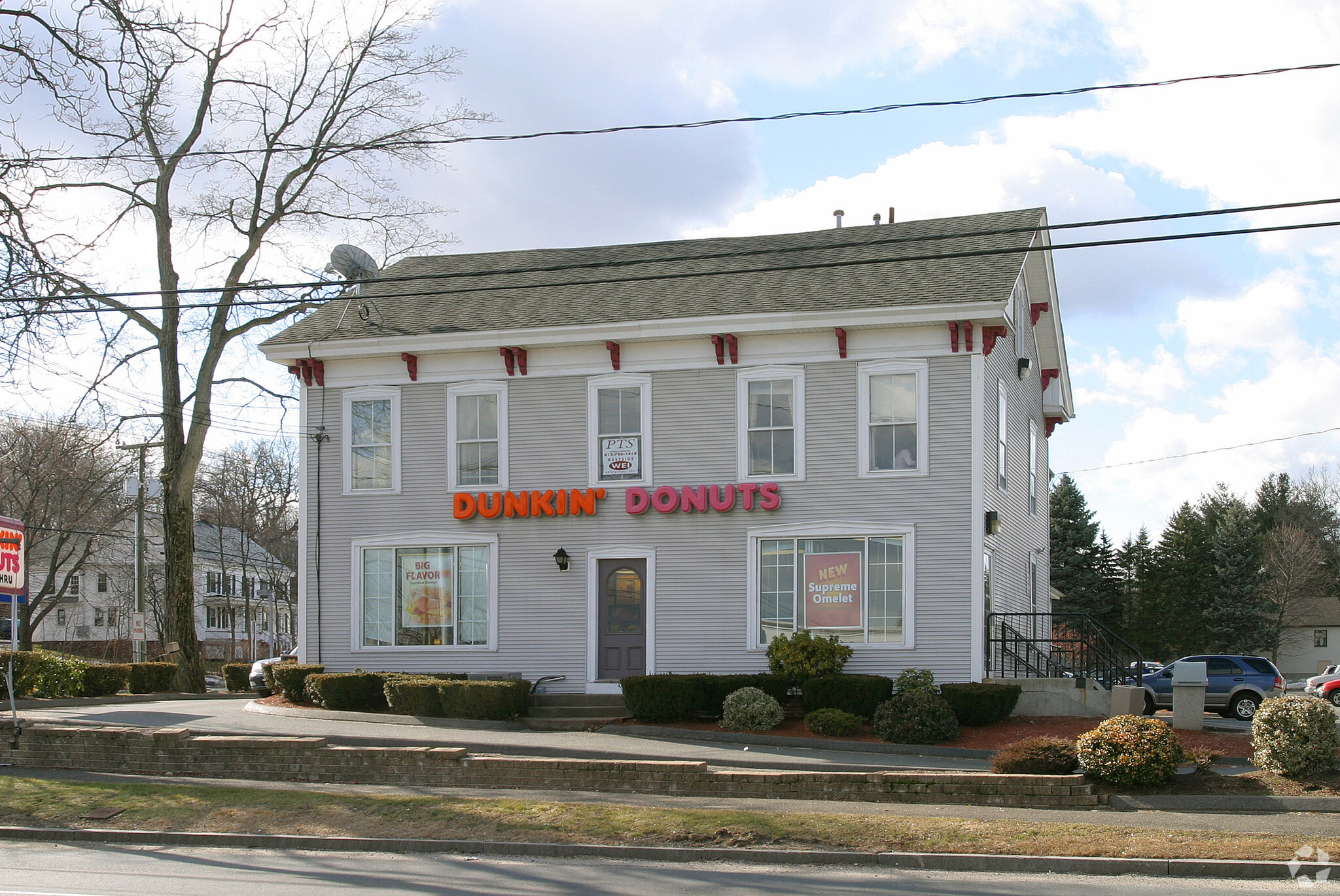 5 N Westfield St, Feeding Hills, MA à louer Photo de l’immeuble– Image 1 sur 14