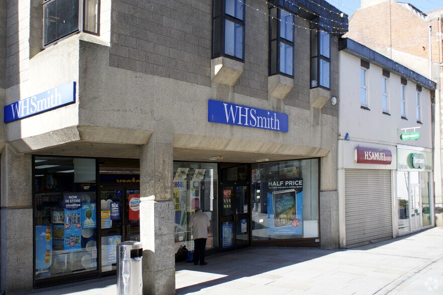 37-39 Fore St, St Austell à vendre - Photo de l’immeuble – Image 3 sur 11