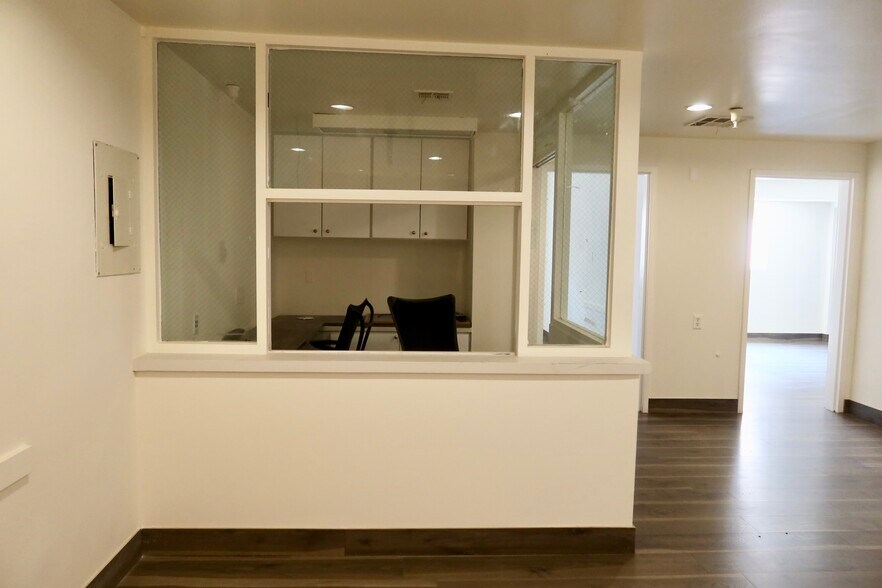5862 Avalon Blvd, Los Angeles, CA à louer - Photo de l’immeuble – Image 2 sur 17