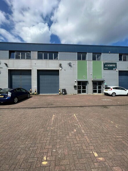 Platinum Rd, Manchester à louer - Photo de l’immeuble – Image 3 sur 16