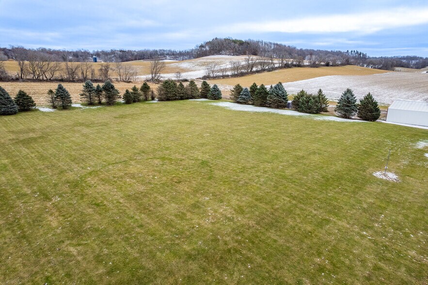 S5864 State Highway 23, Loganville, WI à vendre - Photo de l’immeuble – Image 3 sur 85