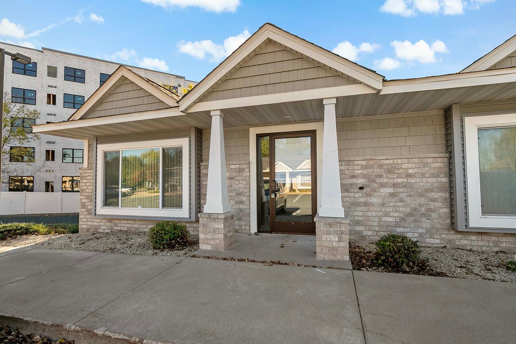 2560-2568 Rice St, Saint Paul, MN à vendre Photo principale– Image 1 sur 28