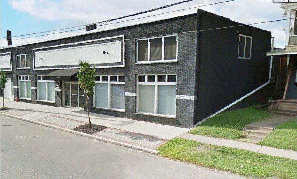 416-426 W 3rd St portefeuille de 2 biens à vendre sur LoopNet.fr - Photo de l’immeuble – Image 2 sur 6