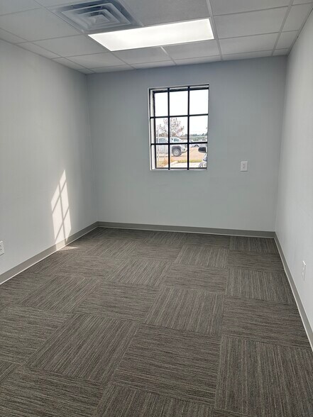5035 Flournoy Lucas Rd, Shreveport, LA à louer - Photo de l’immeuble – Image 2 sur 6