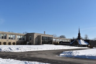Plus de détails pour 400 Center Rd, Bedford, OH - Spécialisé à vendre