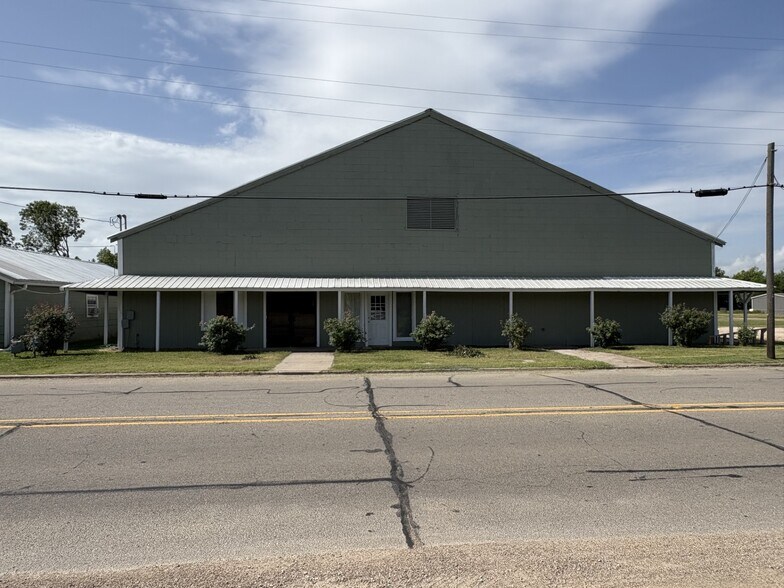 239 Dallas ave, Cooper, TX à vendre - Photo de l’immeuble – Image 3 sur 5