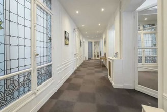 1-3 Rue De Penthièvre, Paris à louer Photo intérieure– Image 1 sur 7