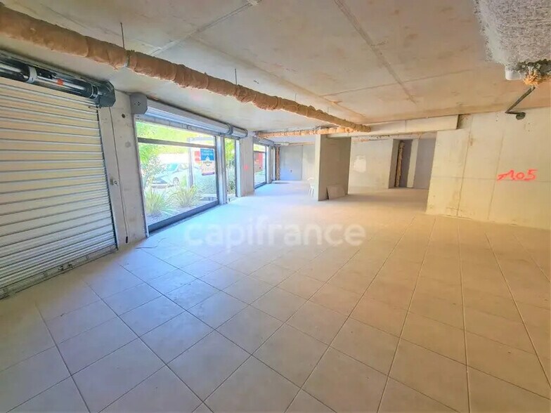 Local commercial dans SAINT-ISIDORE à vendre - Photo intérieure – Image 2 sur 3