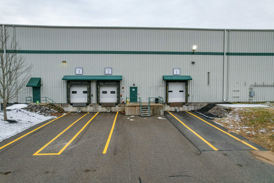 765 Warren Ave, Portland, ME à louer - Photo de l’immeuble – Image 2 sur 12