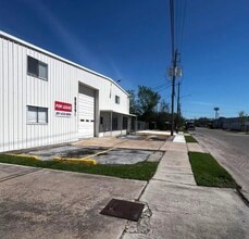 6827 La Paseo St, Houston, TX à louer Photo intérieure– Image 2 sur 8