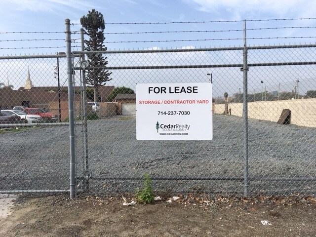 7121 Thomas St, Buena Park, CA à louer - Photo de l’immeuble – Image 3 sur 5