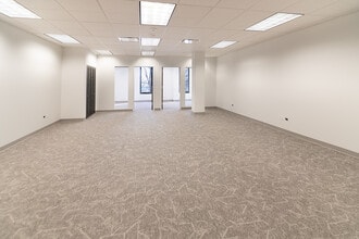 4415 W Harrison St, Hillside, IL à louer Photo intérieure– Image 2 sur 4