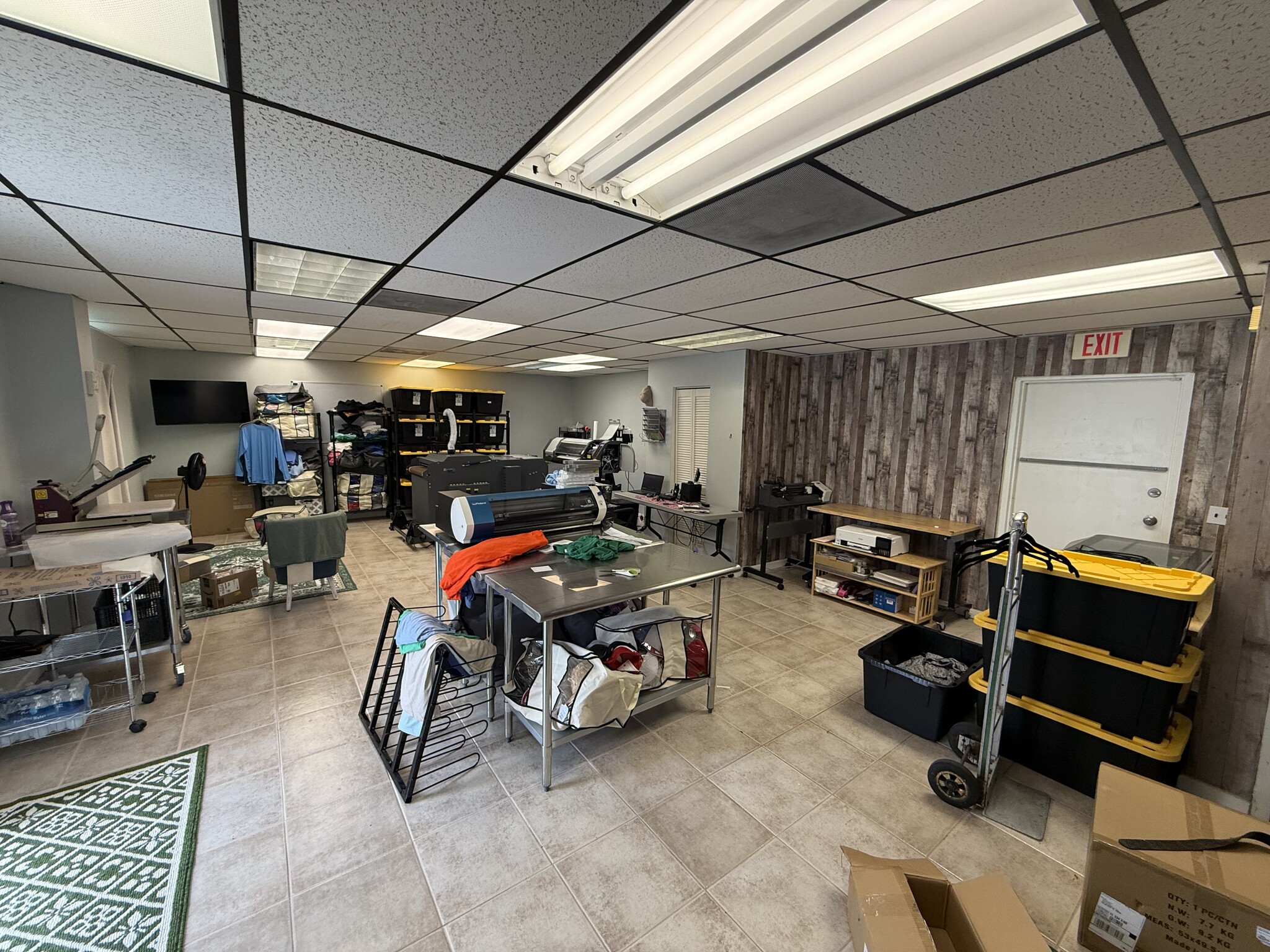 1205-1217 SE Dixie Cutoff Rd, Stuart, FL à louer Photo principale– Image 1 sur 7