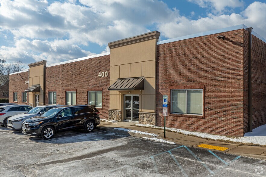 11 Penns Trl, Newtown, PA à louer - Photo de l’immeuble – Image 3 sur 23
