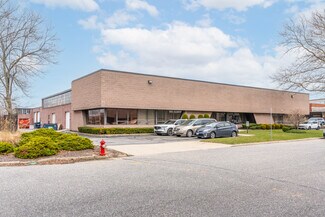 Plus de détails pour 25-33 Dubon Ct, Farmingdale, NY - Industriel/Logistique à louer