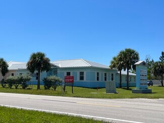 Plus de détails pour 8359 Stringfellow Rd, Saint James City, FL - Bureau à louer