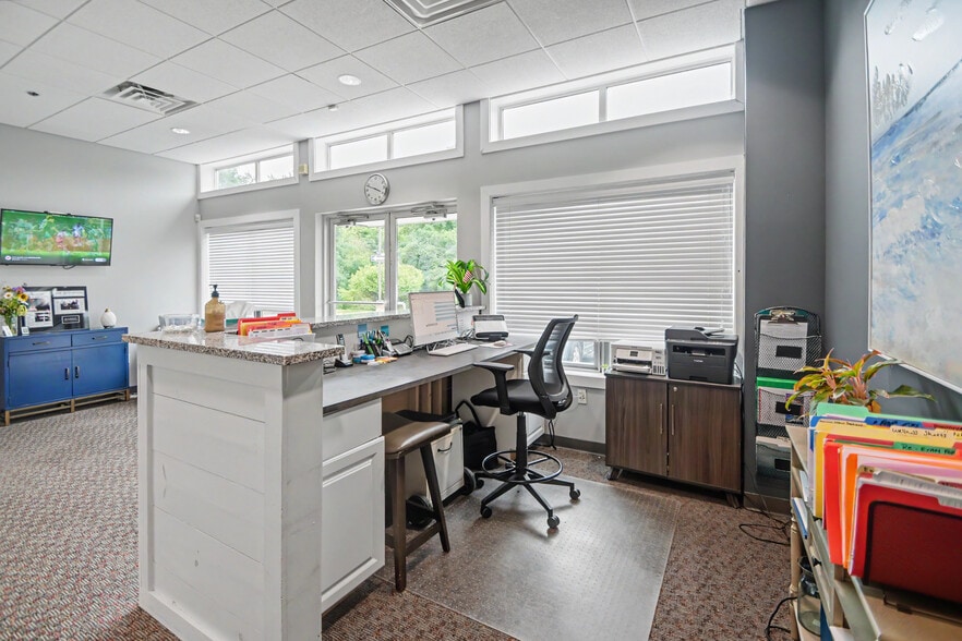 1600 Horizon Dr, Chalfont, PA à vendre - Photo intérieure – Image 3 sur 34