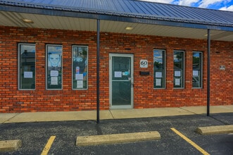 60 Lebanon Ave, Uniontown, PA à louer Photo de l’immeuble– Image 1 sur 16