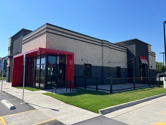 Plus de détails pour 1500 SE Eagle Way, Bentonville, AR - Local commercial à louer