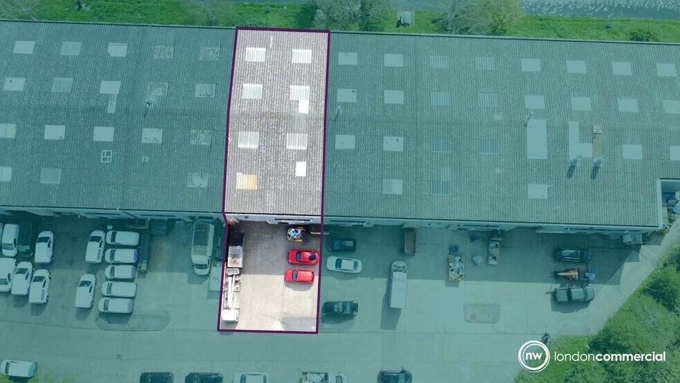 Hythe Rd, Londres à louer - Photo de l’immeuble – Image 2 sur 3